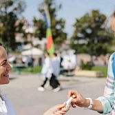 Витамины и улыбки от «Лотоса» на большом семейном празднике в Челябинске