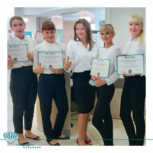 Выпускники бывают не только в университетах! Выпускники бывают не только в университетах!